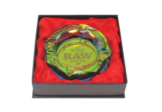 GLASS ASHTRAY DARK SIDE AND RAINBOW GLASS ASHTRAY