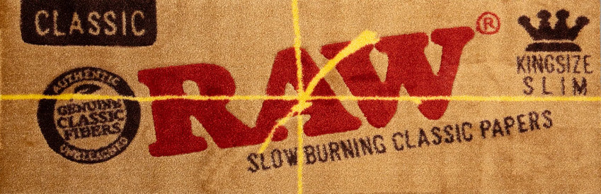 CLASSIC KING SIZE SLIM PACK DOORMAT Size: 13.3 x 38 inches