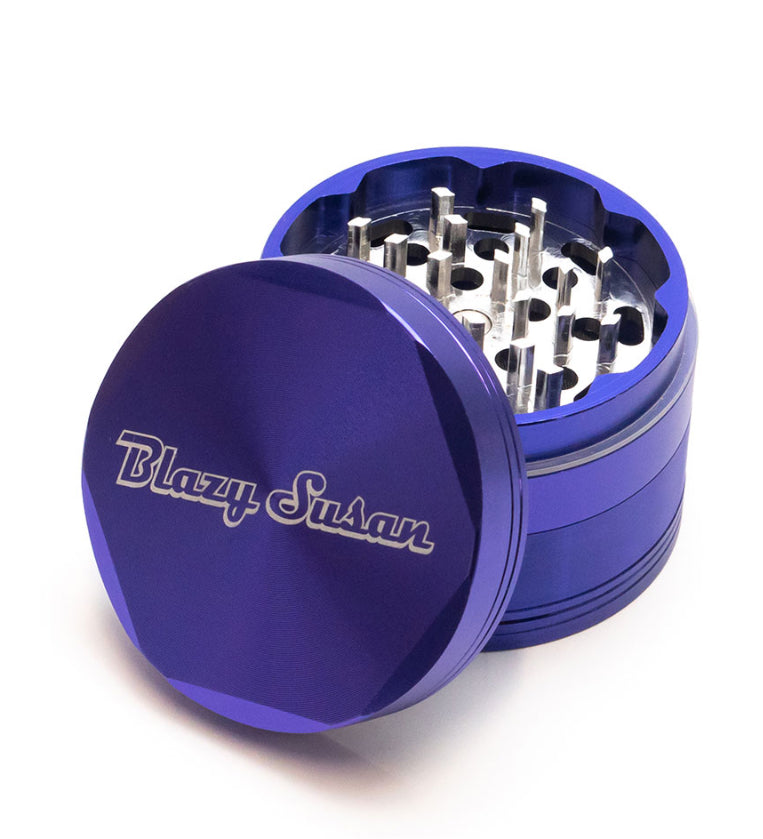 4 - PIECE GRINDER