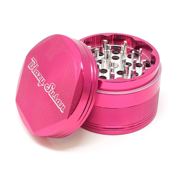 4 - PIECE GRINDER